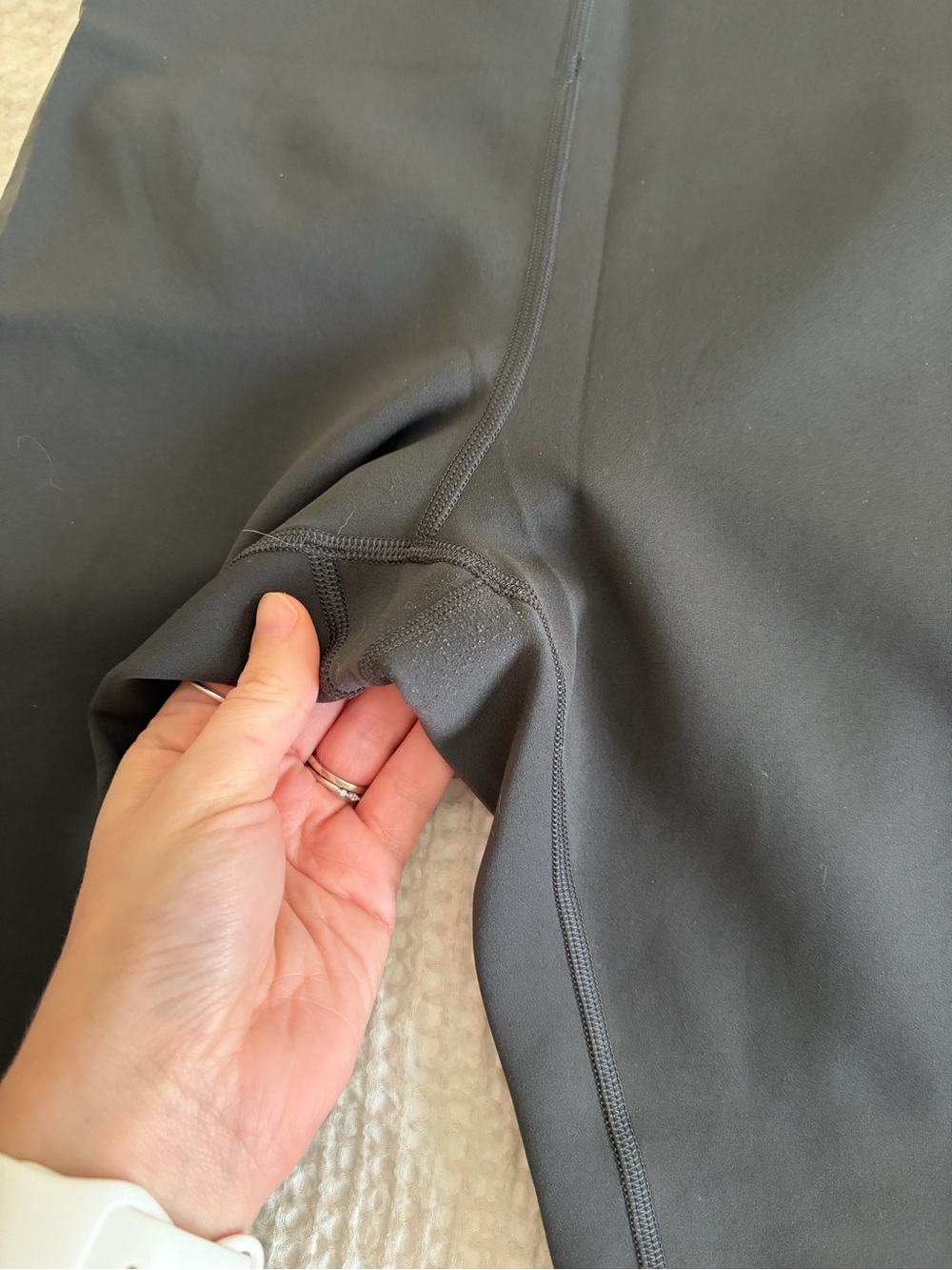 Lulu glow up super high rise tights 25” - Picture 3 of 8